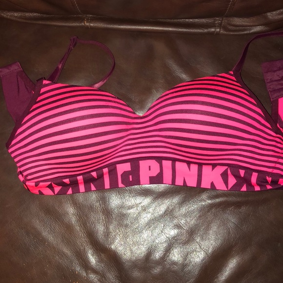 PINK Victoria's Secret Other - SUPER CUTE VICTORIAS SECRET PINK BRAND BRA